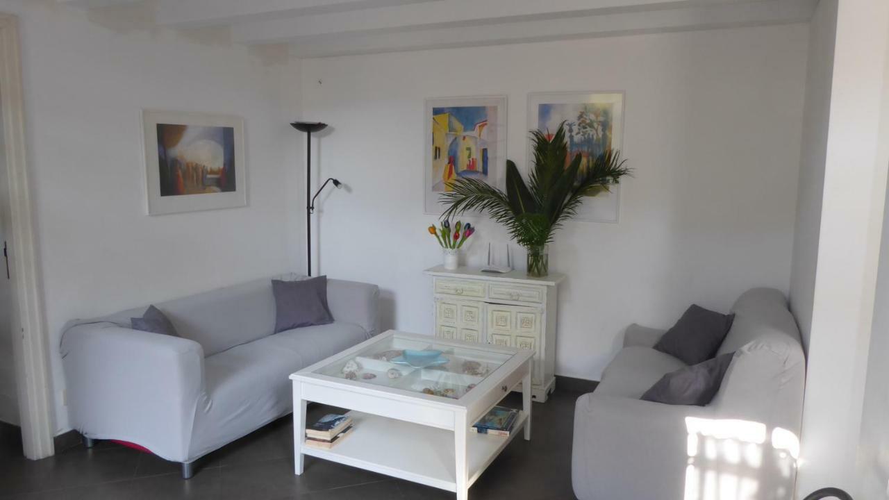 Villa Il Liberty Di Emilia à Mondello Extérieur photo